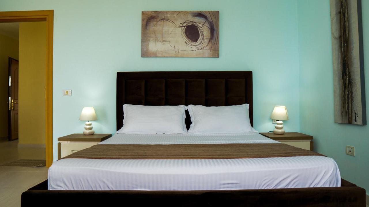 Eka Luxury Apartments Durrës 外观 照片