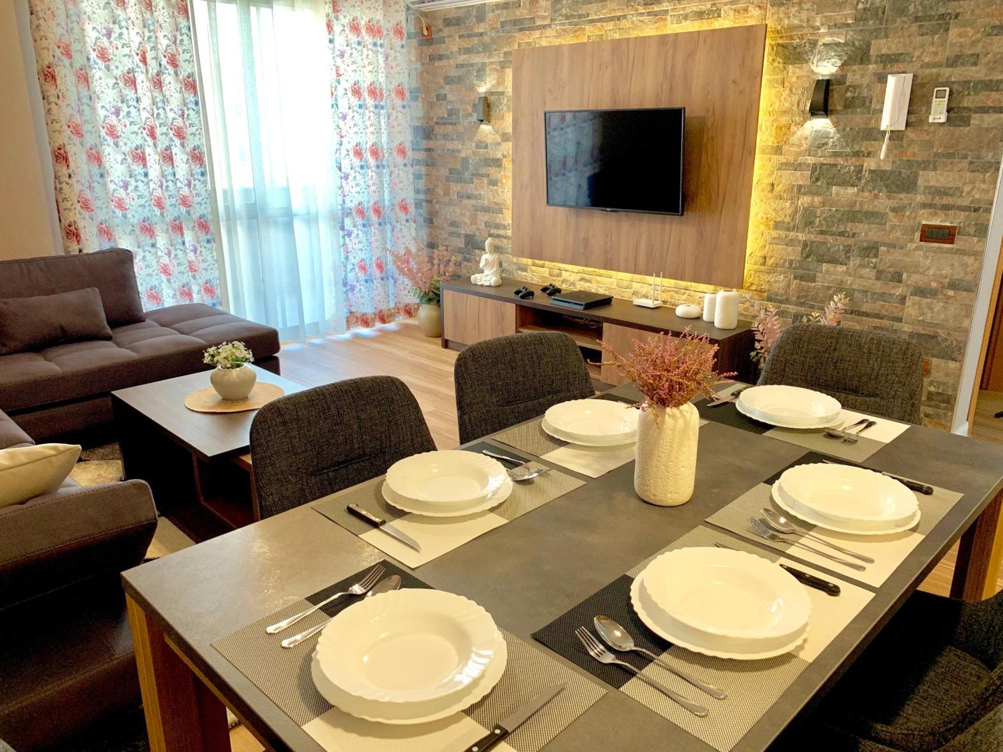 Eka Luxury Apartments Durrës 外观 照片