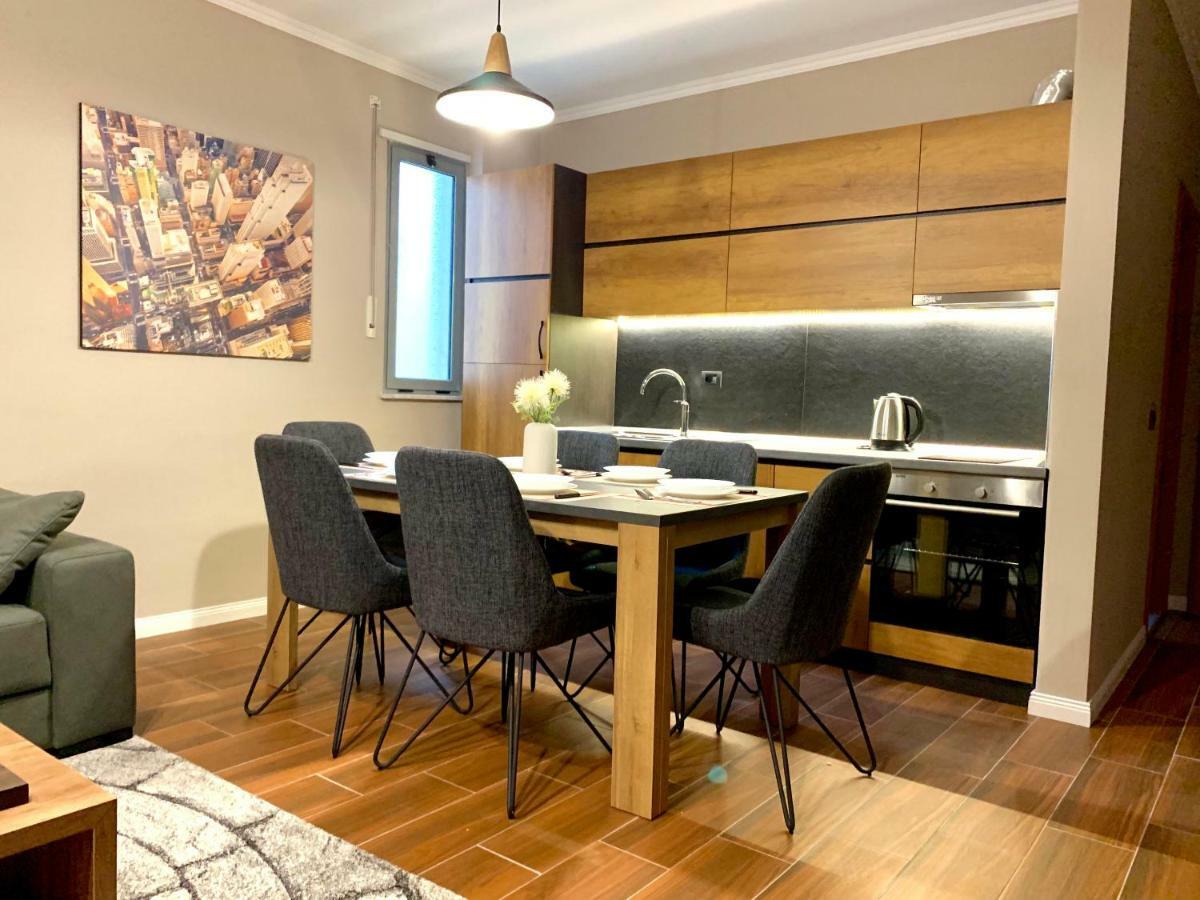 Eka Luxury Apartments Durrës 外观 照片